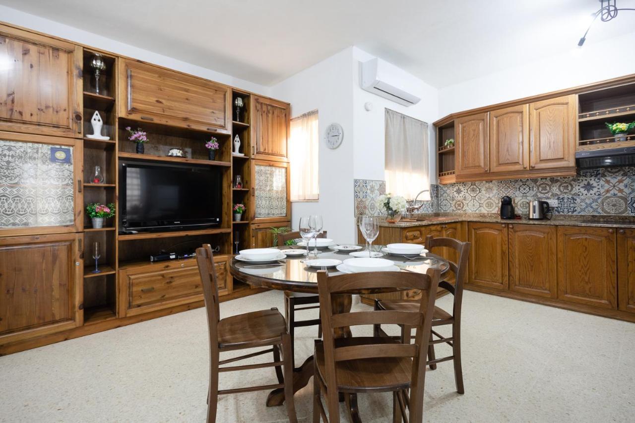 Marsalforn Apartment Bagian luar foto