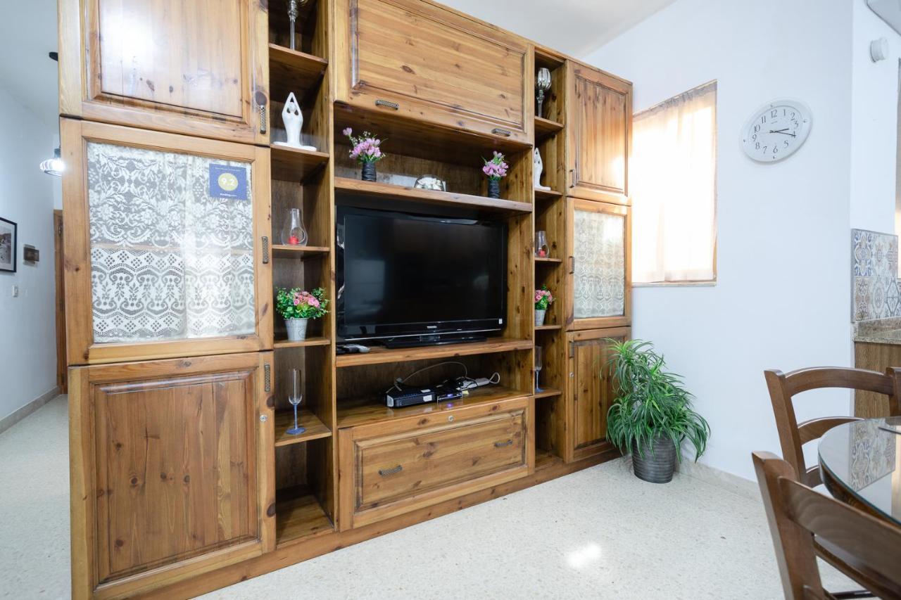Marsalforn Apartment Bagian luar foto