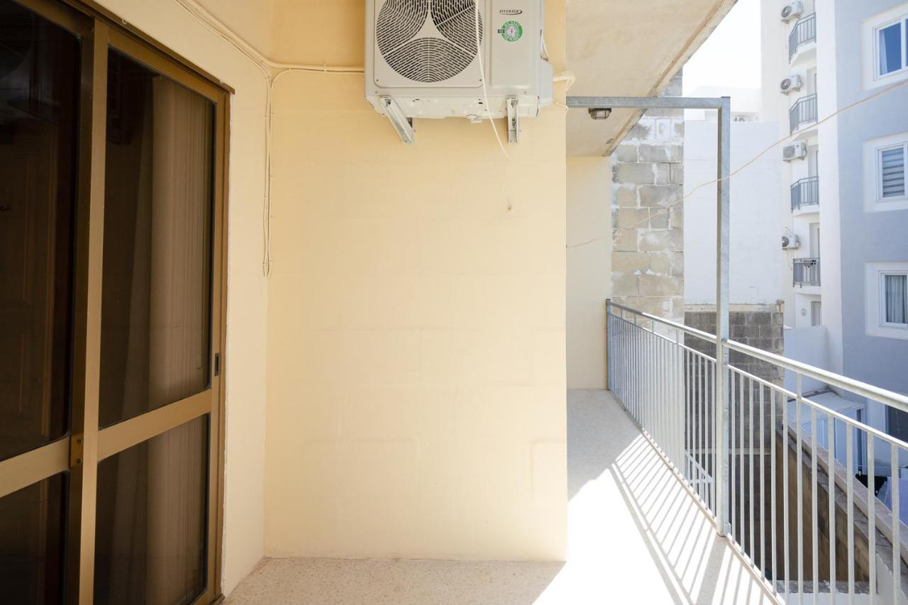 Marsalforn Apartment Bagian luar foto