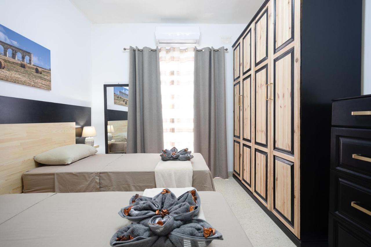 Marsalforn Apartment Bagian luar foto