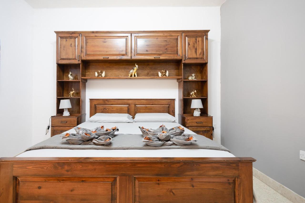 Marsalforn Apartment Bagian luar foto
